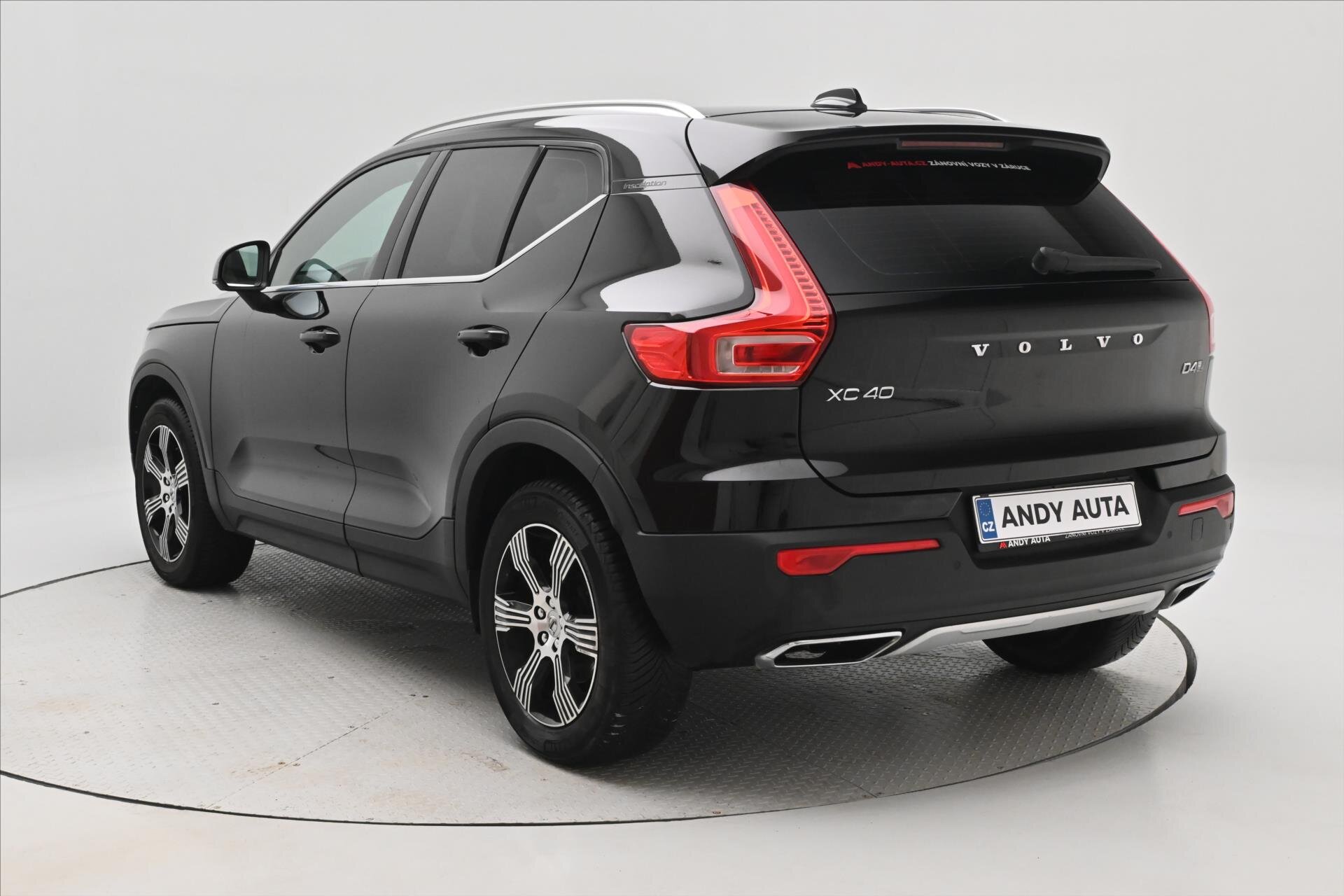 Volvo XC40 SUV 2,0 l 140 kw