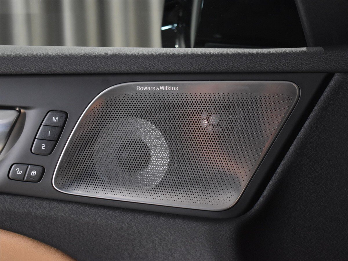 Volvo V60 Kombi 2,0 l 145 kw