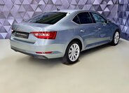 Škoda Superb Sedan / Limuzína 2,0 l 140 kw