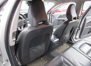 Volvo XC70 Kombi 2,4 l 158 kw