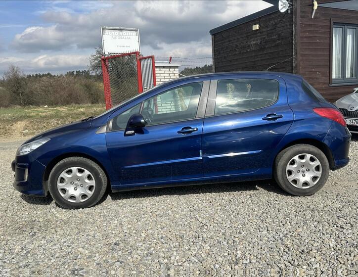 Peugeot 308 8