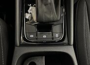 Škoda Karoq SUV / Terénní 1,5 l 110 kw
