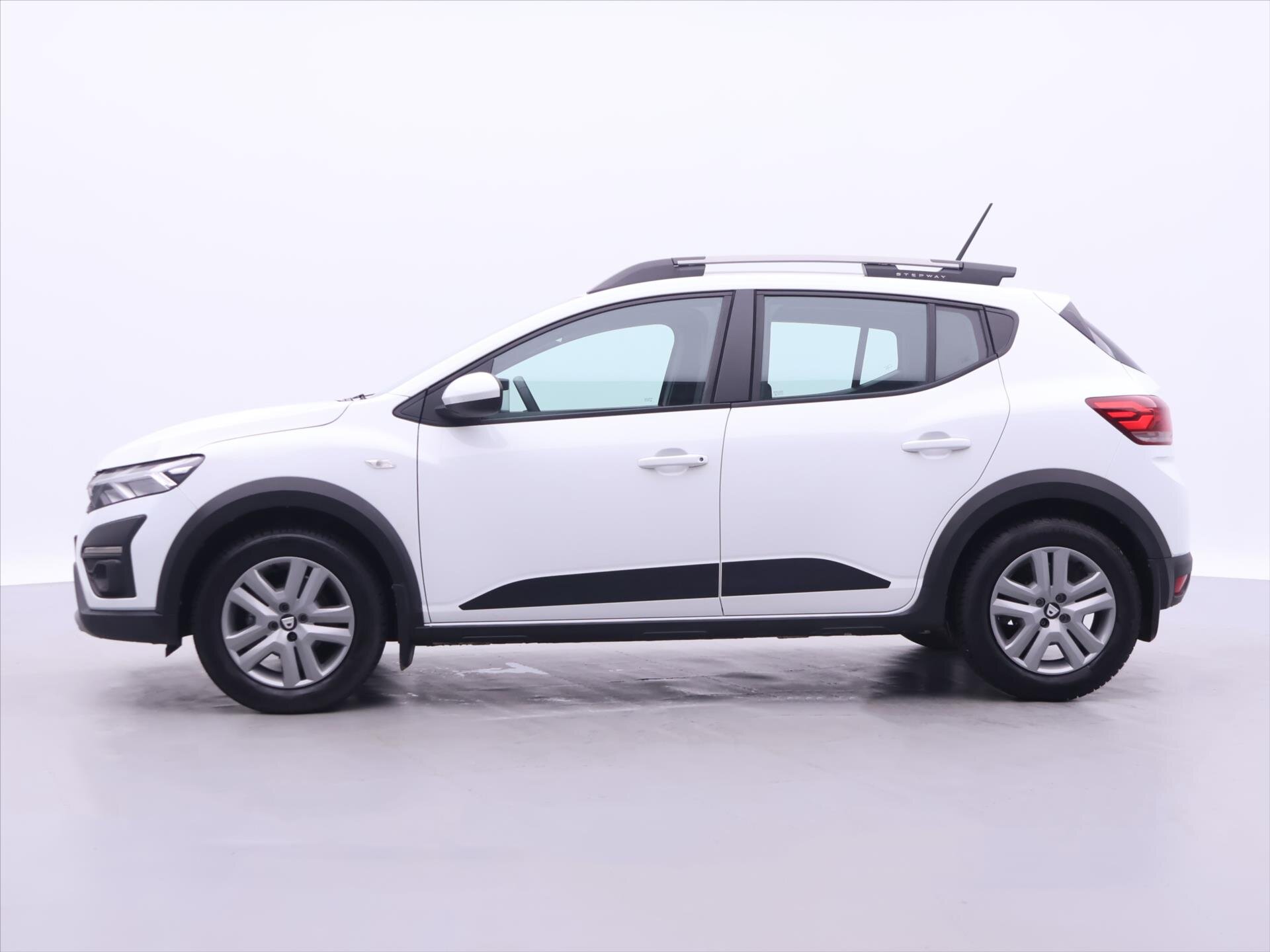 Dacia Sandero Hatchback 999,0 67 kw