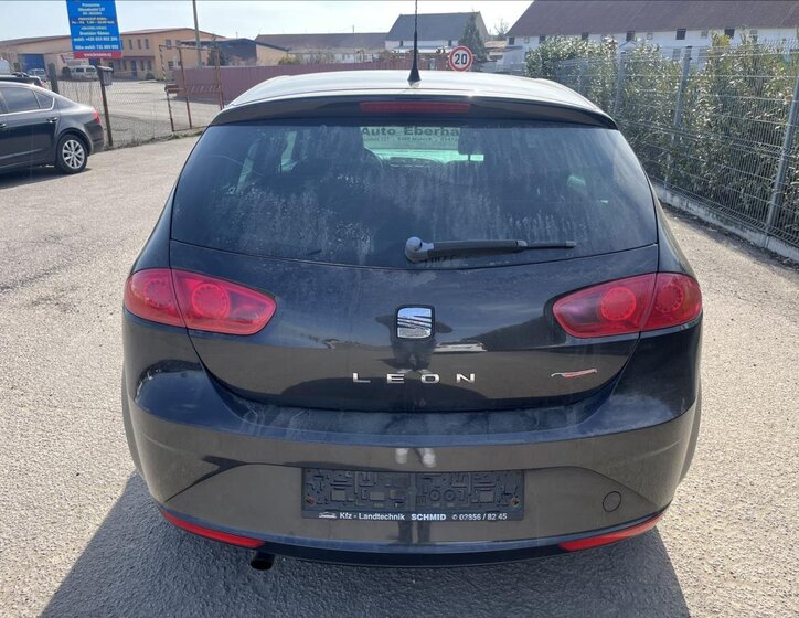 Seat Leon Hatchback 1,4 l 63 kw