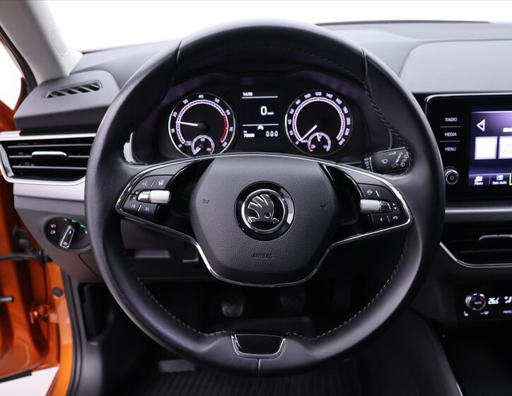 Škoda Kamiq SUV 999,0 81 kw