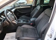 Volkswagen Passat 12