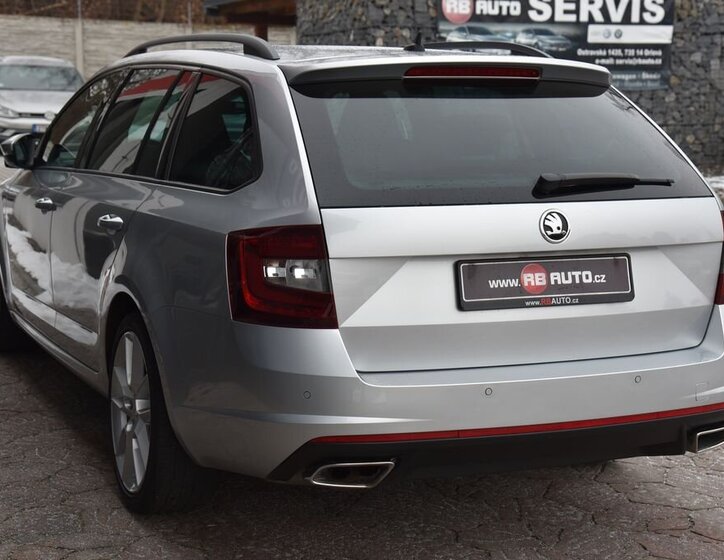 Škoda Octavia Kombi 2,0 l 135 kw