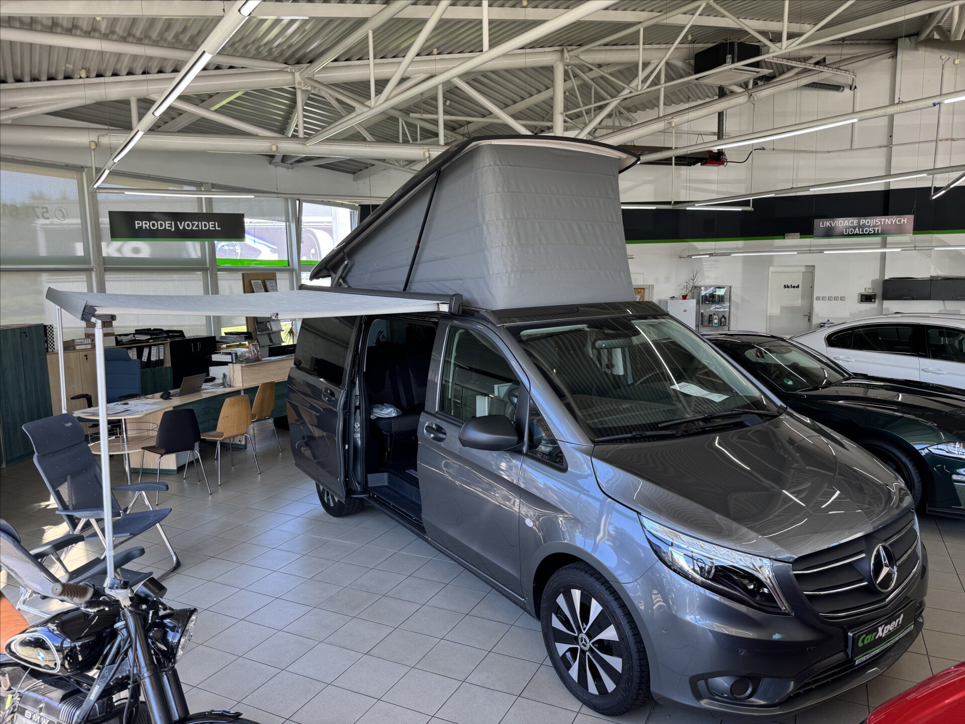 Mercedes-Benz Ostatní Ostatní 2,0 l 120 kw