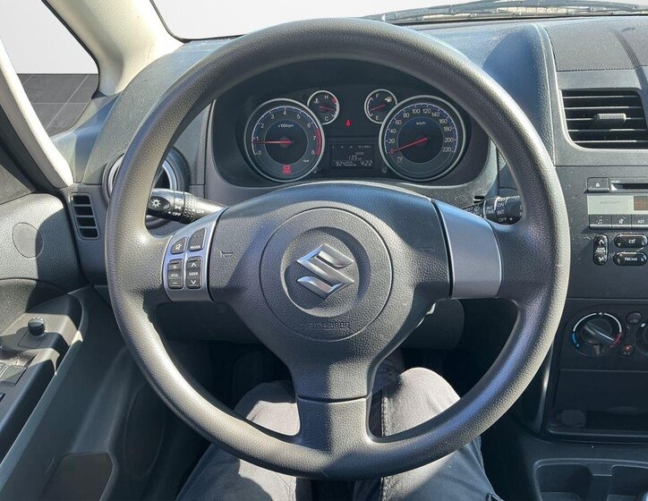 Suzuki SX4 SUV / Terénní 1,6 l 88 kw