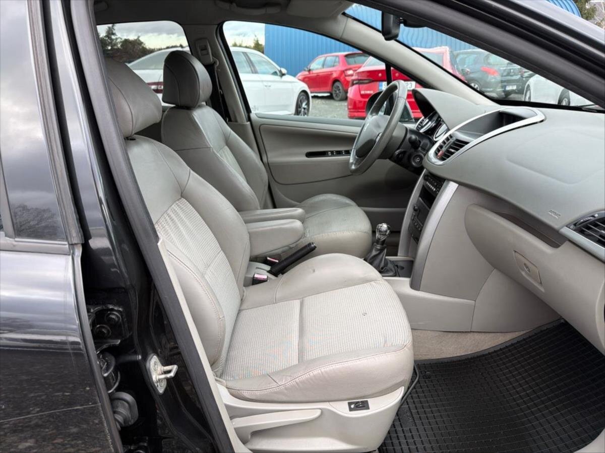 Peugeot 207 Hatchback 1,6 l 110 kw