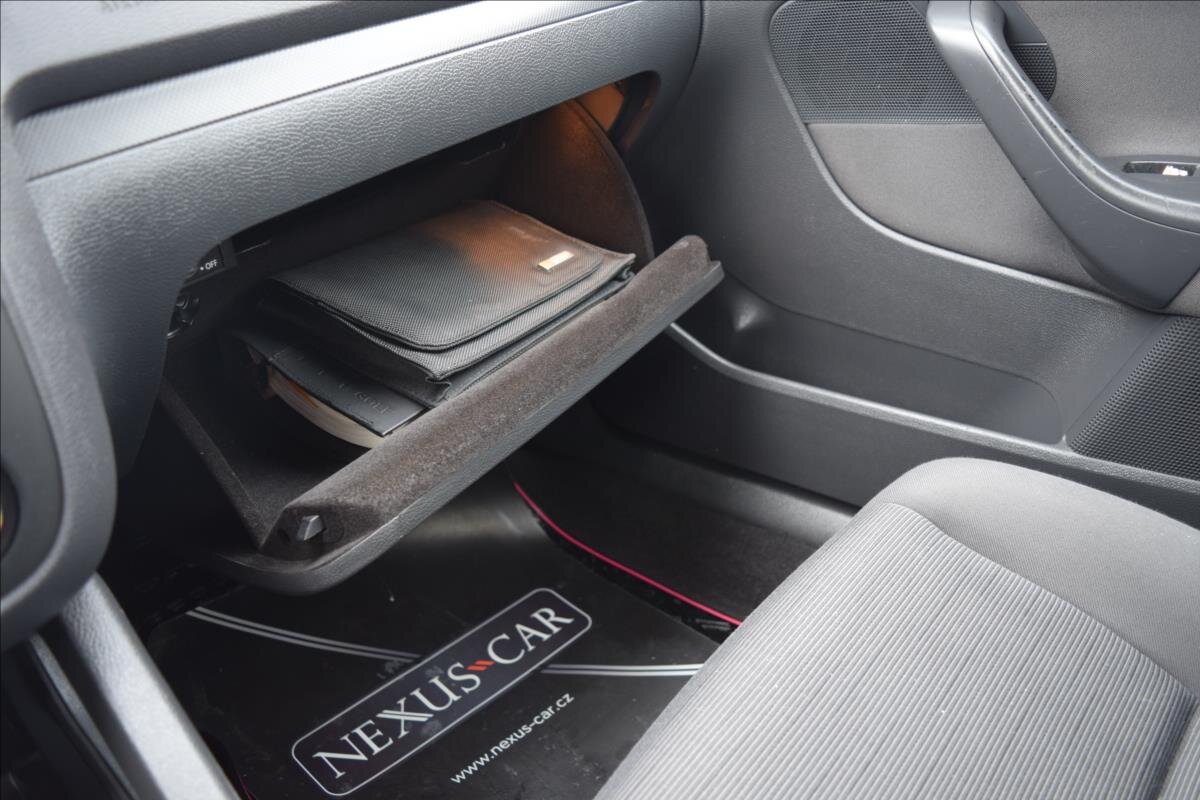 Volkswagen Golf Hatchback 1,9 l 66 kw