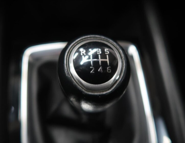 Mazda CX-5 SUV / Terénní 2,0 l 121 kw