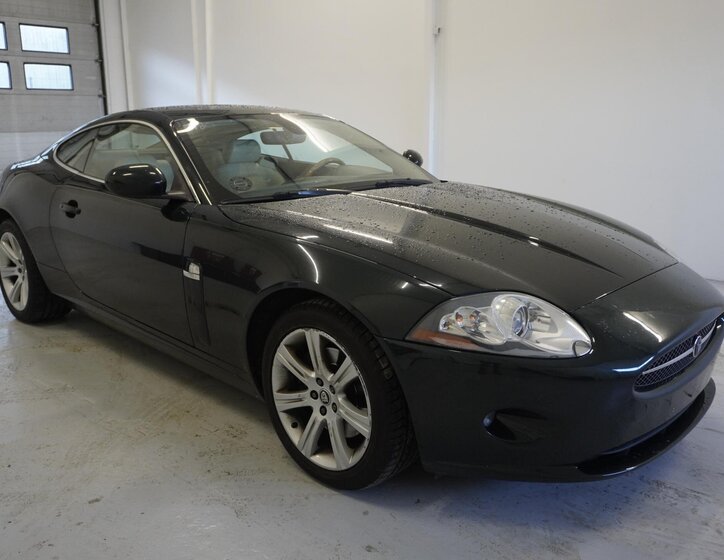 Jaguar XK8 Ostatní 4,2 l 219 kw