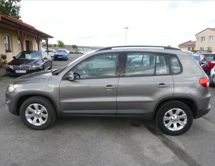 Volkswagen Tiguan 6