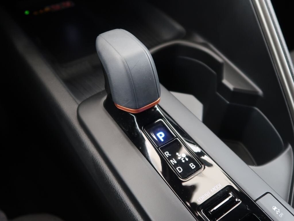 Toyota C-HR SUV 1,8 l 72 kw