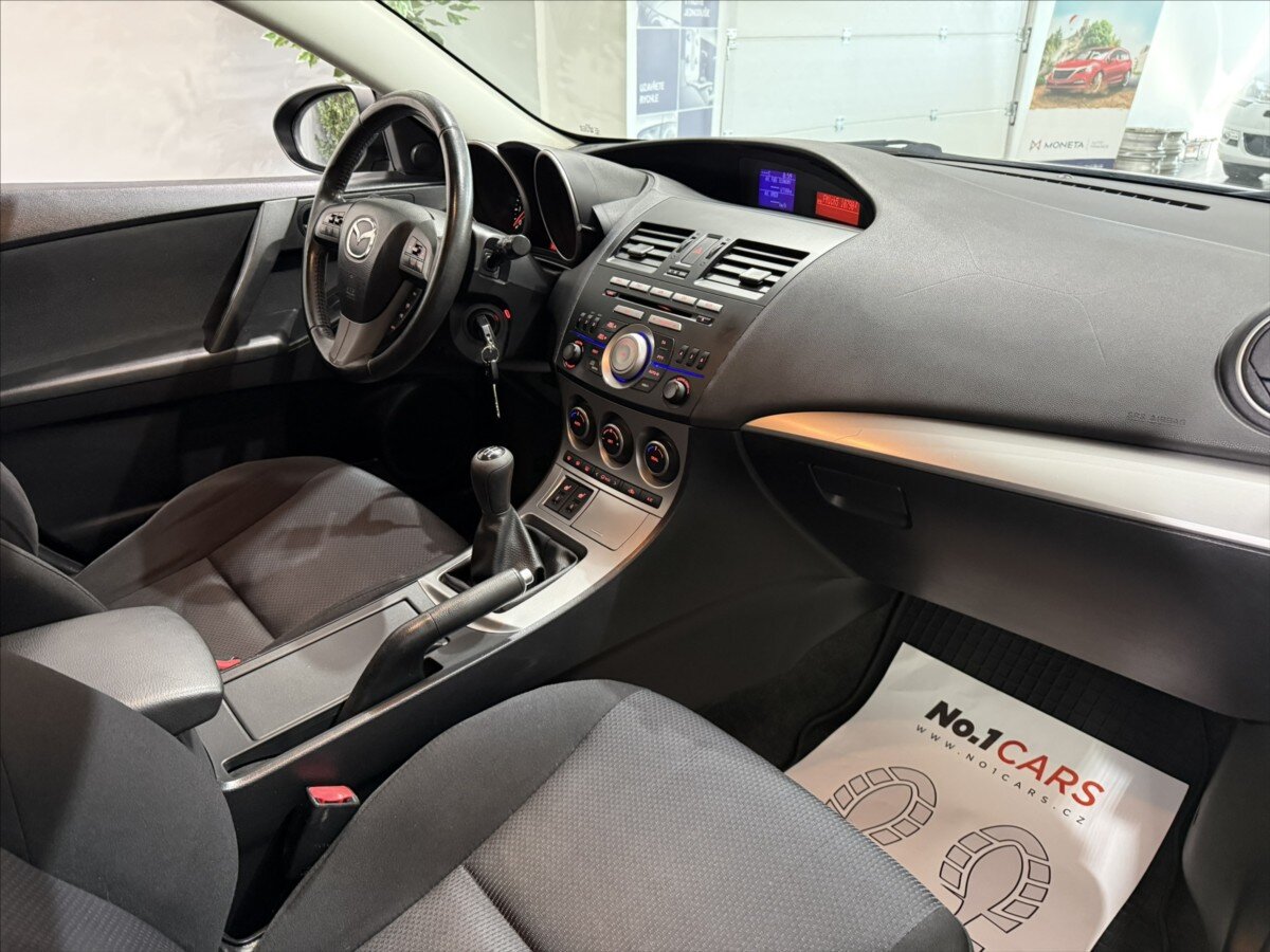 Mazda 3 Hatchback 1,6 l 77 kw