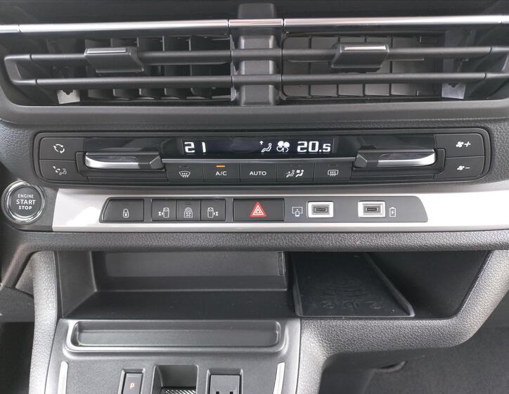 Toyota ProAce Verso 21