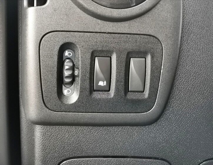 Renault Master Valník 2,3 l 120 kw