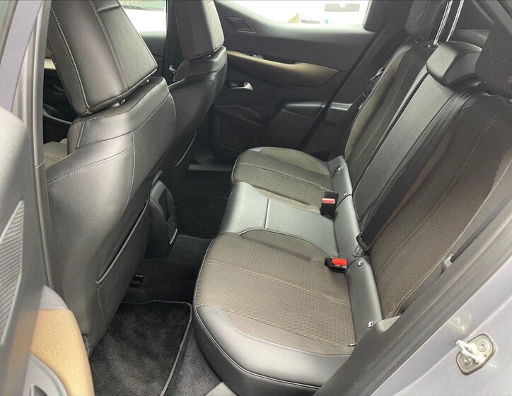 DS Automobiles DS3 Crossback Hatchback 1,5 l 94 kw