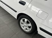 Hyundai Elantra Liftback 1,6 l 77 kw