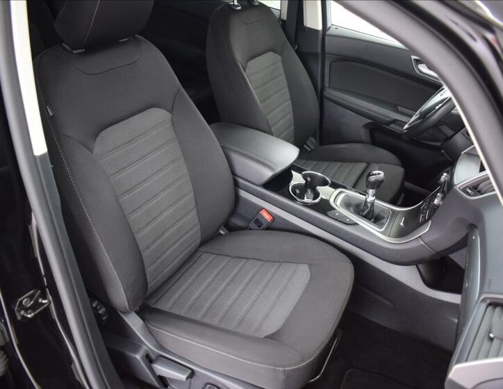 Ford S-MAX MPV 2,0 l 110 kw