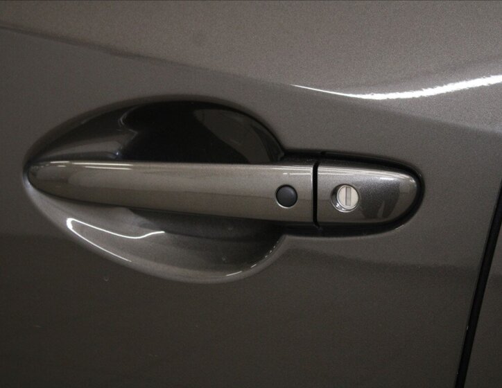 Mazda CX-3 SUV 2,0 l 110 kw