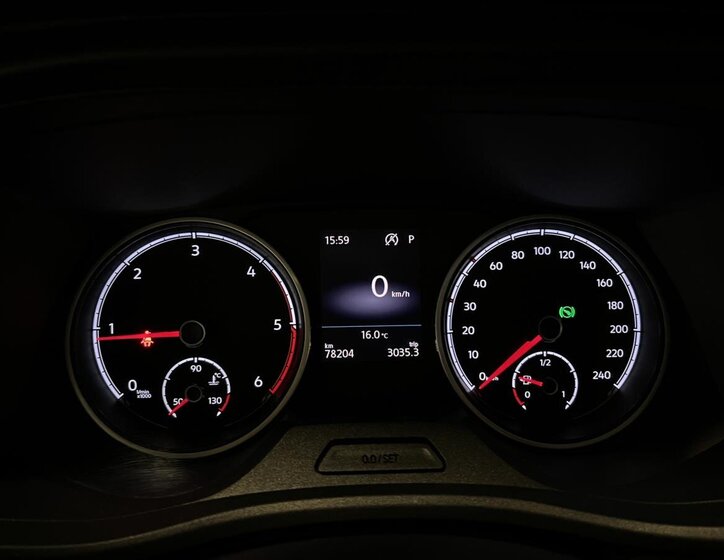 Volkswagen Caravelle Kombi 2,0 l 110 kw