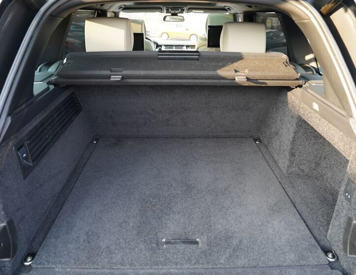 Land Rover Range Rover SUV / Terénní 4,4 l 250 kw