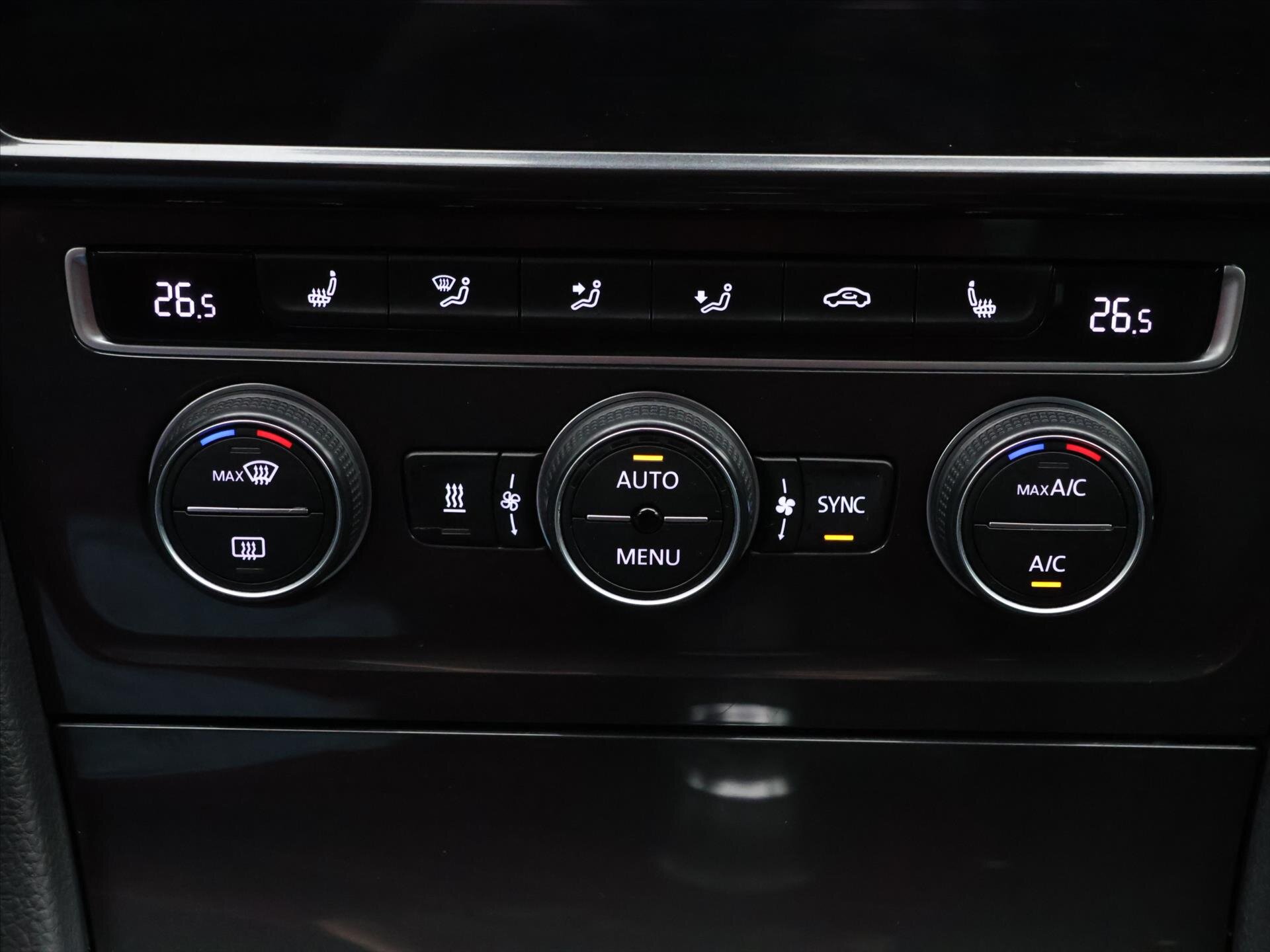 Volkswagen Golf Kombi 1,6 l 85 kw