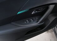 Peugeot 2008 SUV 1,2 l 96 kw