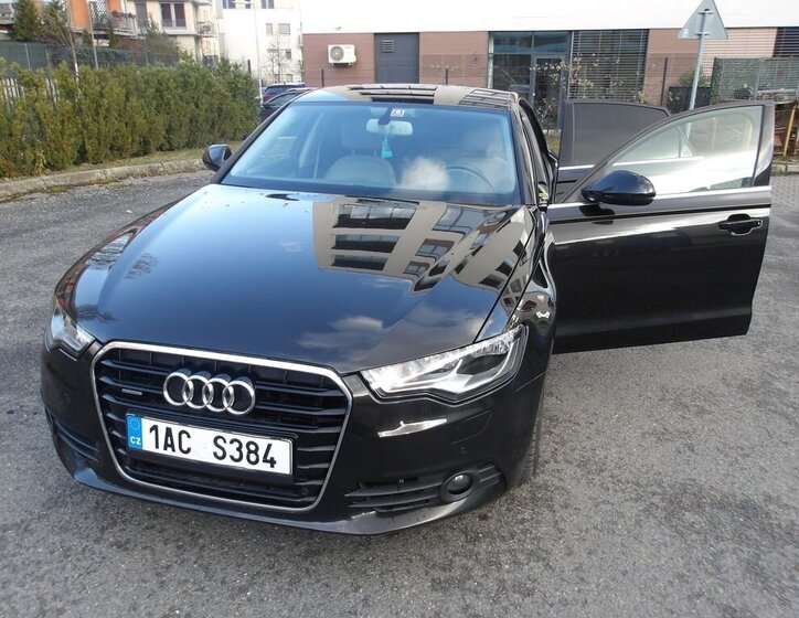 Audi A6 Sedan / Limuzína 3,0 l 150 kw