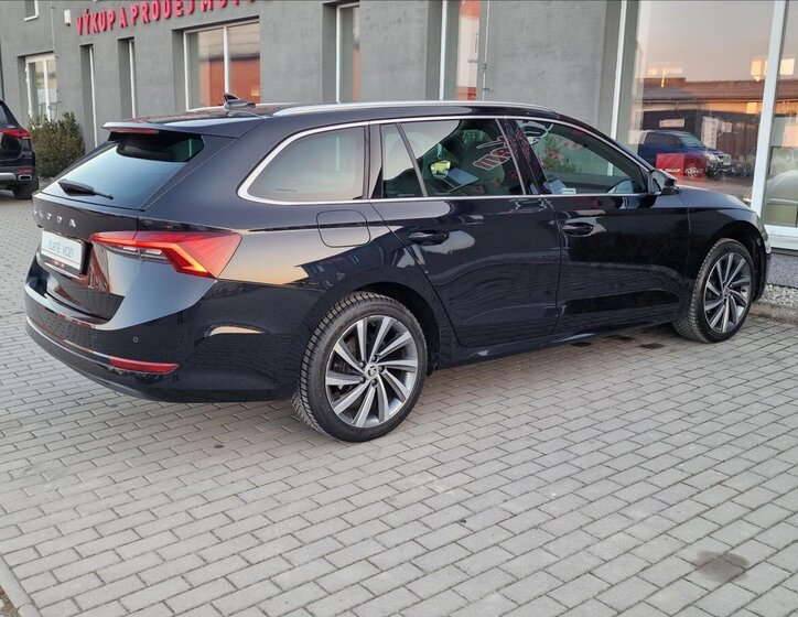 Škoda Octavia Kombi 2,0 l 110 kw