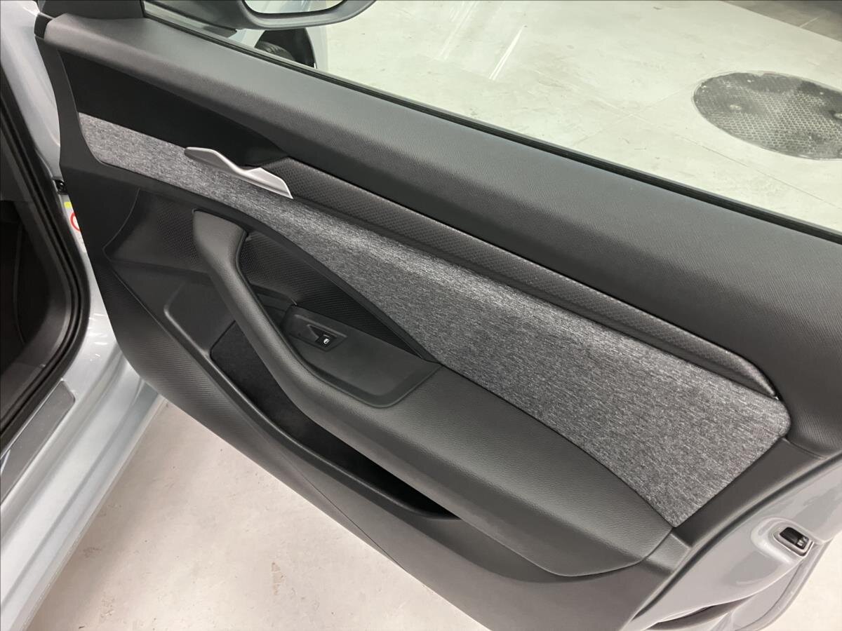 Škoda Superb Kombi 2,0 l 110 kw