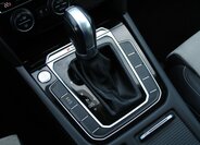 Volkswagen Passat 25