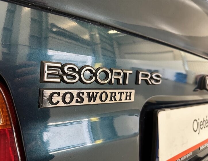 Ford Escort Hatchback 2,0 l 162 kw