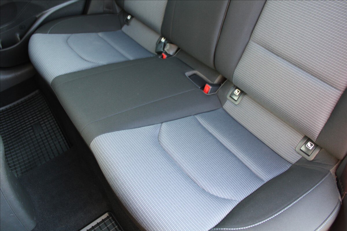 Hyundai i30 Kombi 1,5 l 80 kw