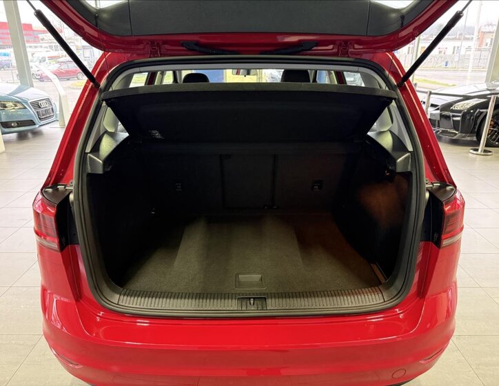 Volkswagen Golf Sportsvan 21