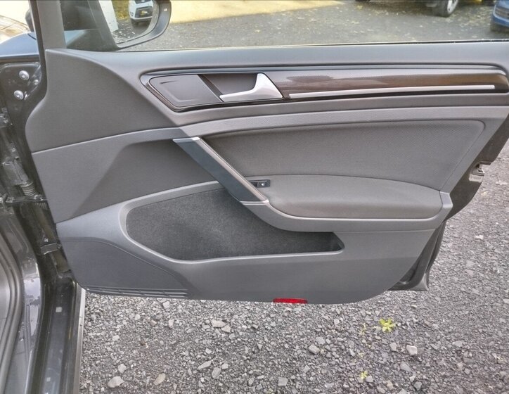 Volkswagen Golf Kombi 2,0 l 135 kw