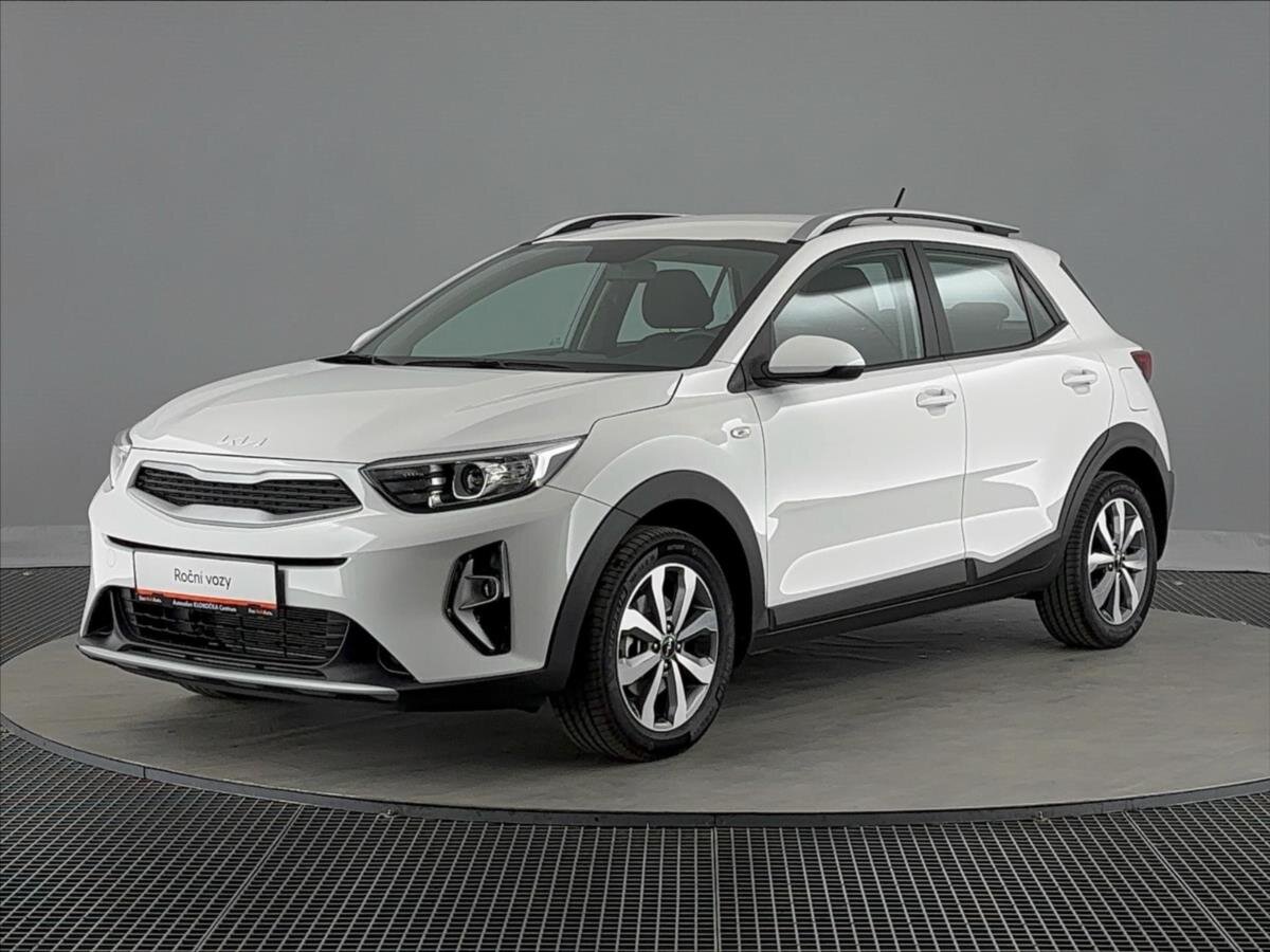 KIA Stonic SUV / Terénní 1,2 l 61 kw