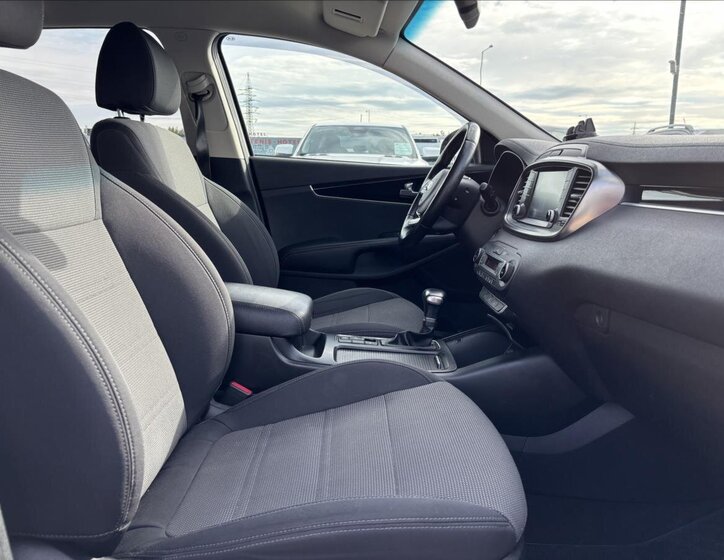 KIA Sorento 15
