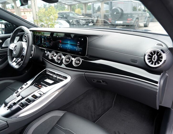 Mercedes-Benz AMG GT 27