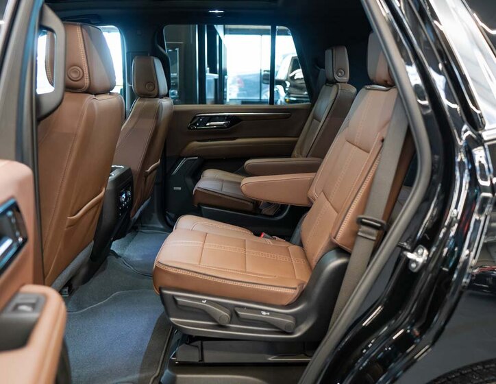 Chevrolet Tahoe SUV 6,2 l 313 kw