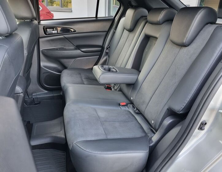 Mitsubishi Ostatní 12