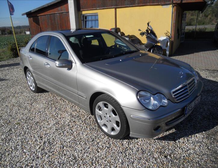 Mercedes-Benz Třídy C 3