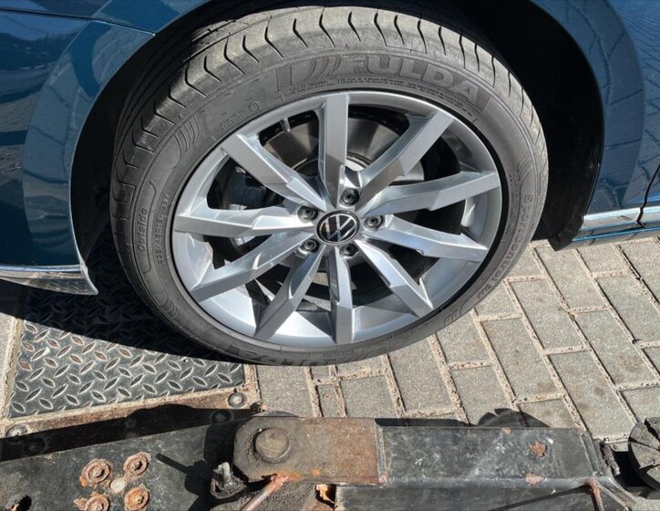 Volkswagen Passat Kombi 2,0 l 110 kw