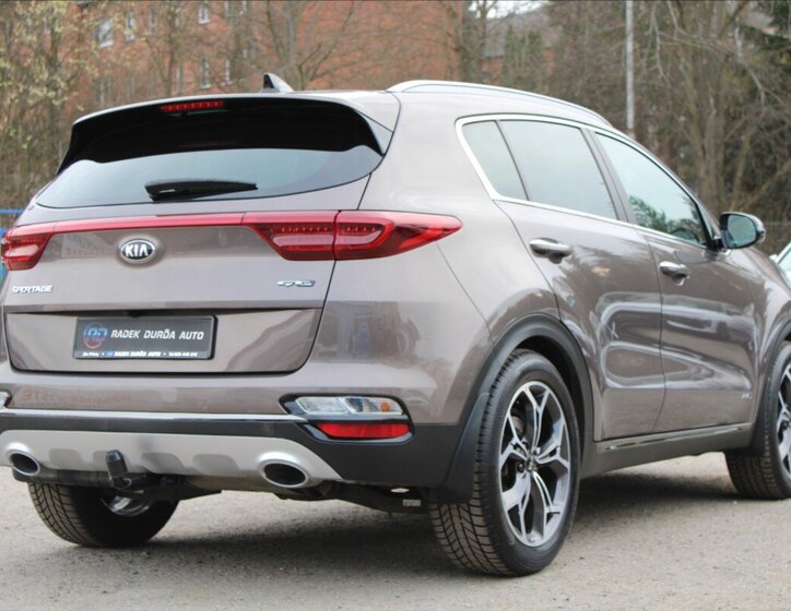 KIA Sportage SUV / Terénní 2,0 l 136 kw