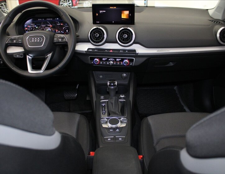 Audi Q2 SUV / Terénní 2,0 l 110 kw