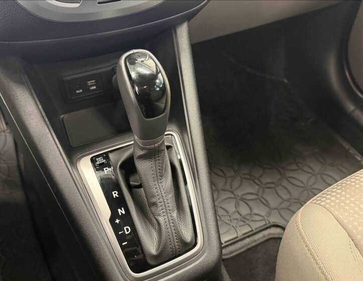 Hyundai ix20 SUV 1,6 l 91 kw