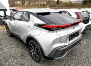 Toyota C-HR SUV 1,8 l 103 kw