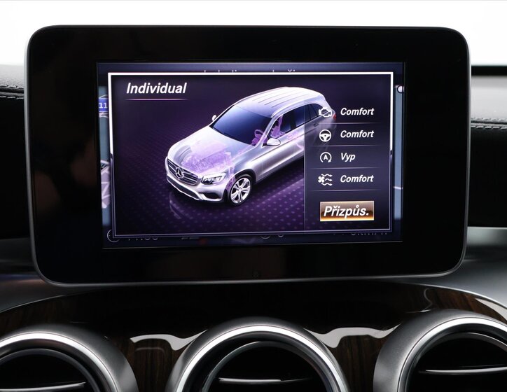 Mercedes-Benz GLC SUV / Terénní 3,0 l 190 kw